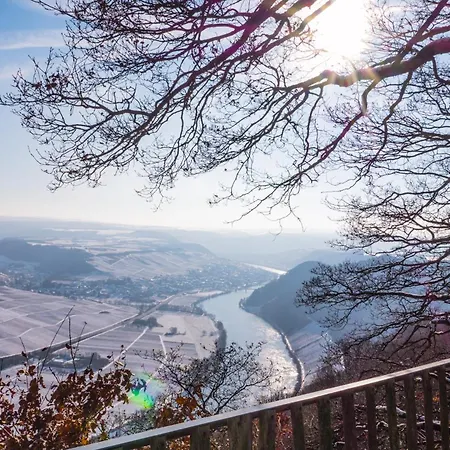 Mit Whirlpool Und Sauna Holiday home Bernkastel-Kues