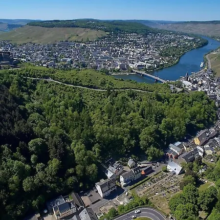 Mit Whirlpool Und Sauna