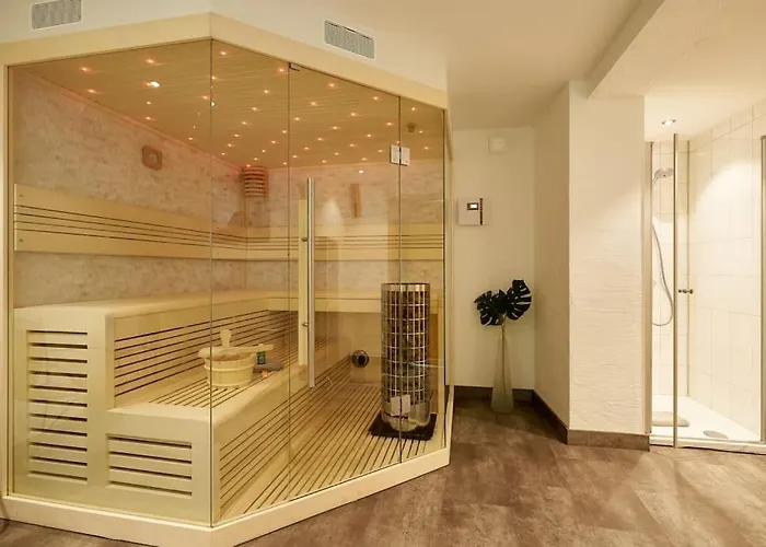 Mit Whirlpool Und Sauna Nyaraló