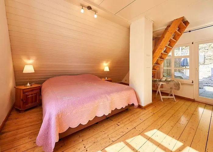 Mit Whirlpool Und Sauna Nyaraló