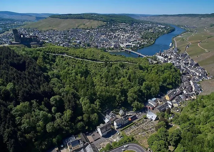 Mit Whirlpool Und Sauna